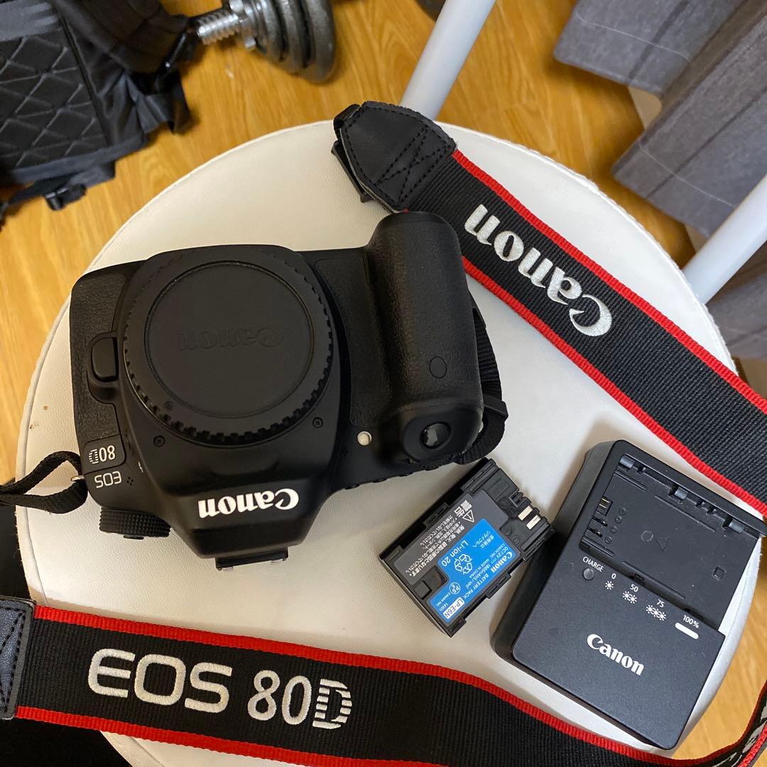 Canon EOS 80D デジタル一眼レフカメラ 本体　値下げ不可