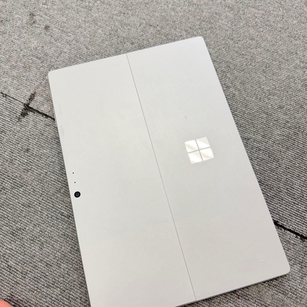 Windowsタブレット本体 Surface Pro 5 / 4GB / 128GB / Windows 11