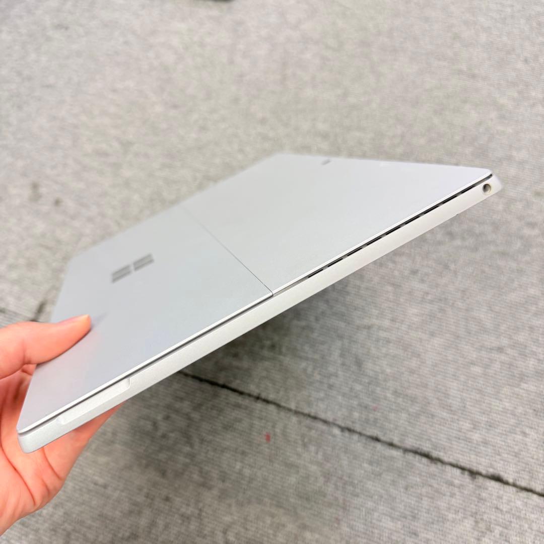 Windowsタブレット本体 Surface Pro 5 / 4GB / 128GB / Windows 11