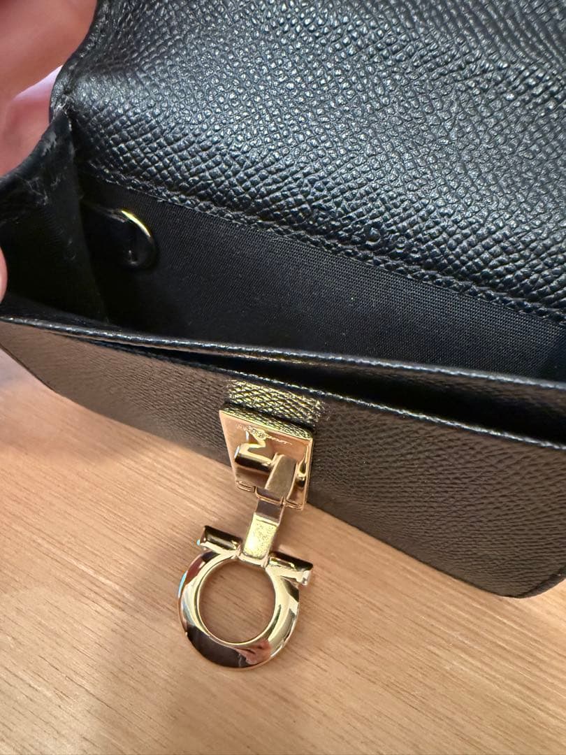 【CADDY'S様】Salvatore Ferragamo 名刺入れ