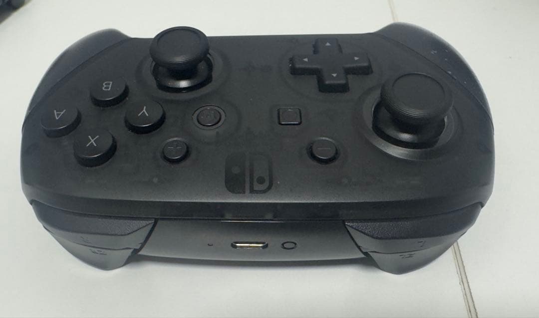 Nintendo switch 本体 + プロコン