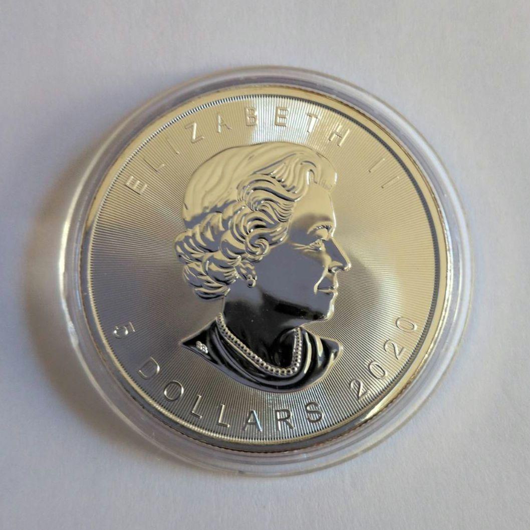 2020年 メイプルリーフ銀貨1オンス