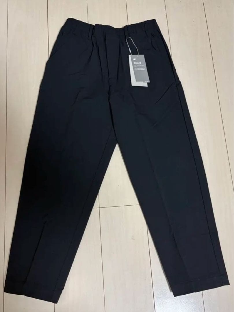 【新品タグ付】ニューバランス NB GREY セットアップ　ブラック　上下セット