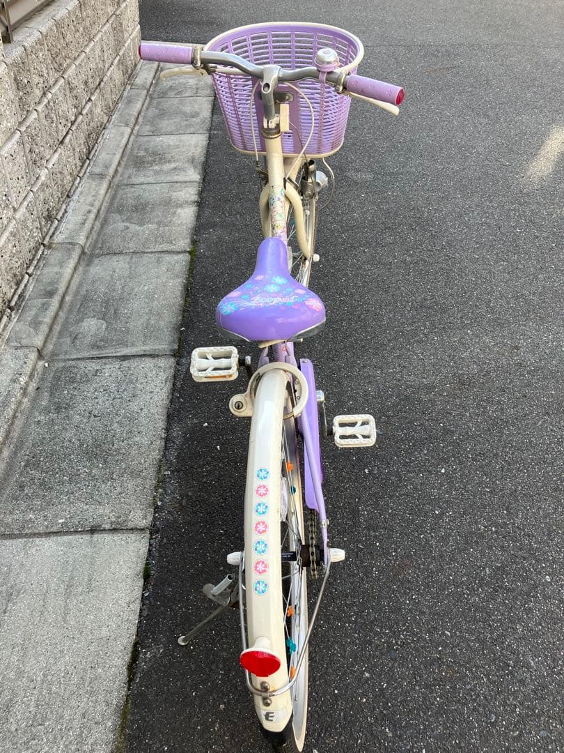 子供用自転車 紫色 花柄デザイン　22インチ