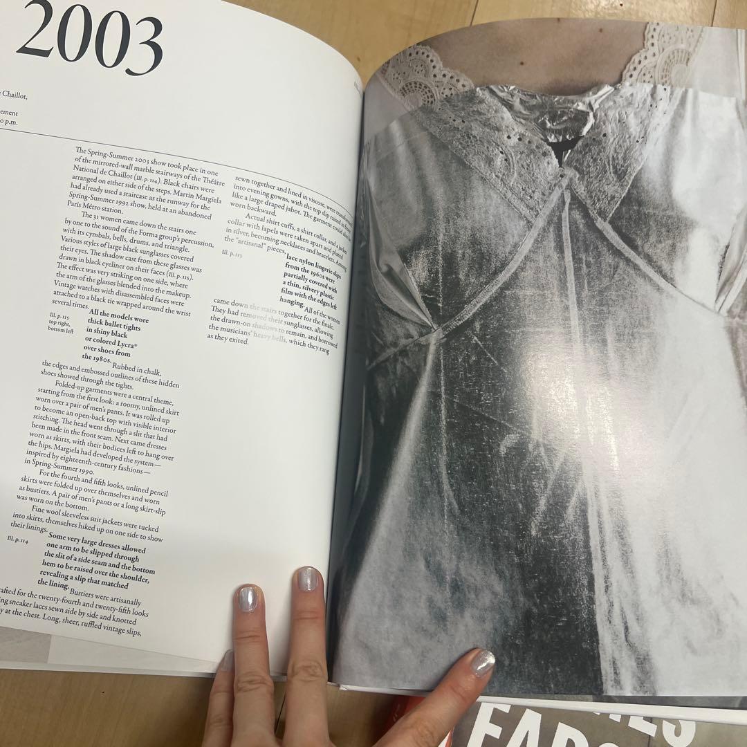 洋書 Martin Margiela: The Women's Collections