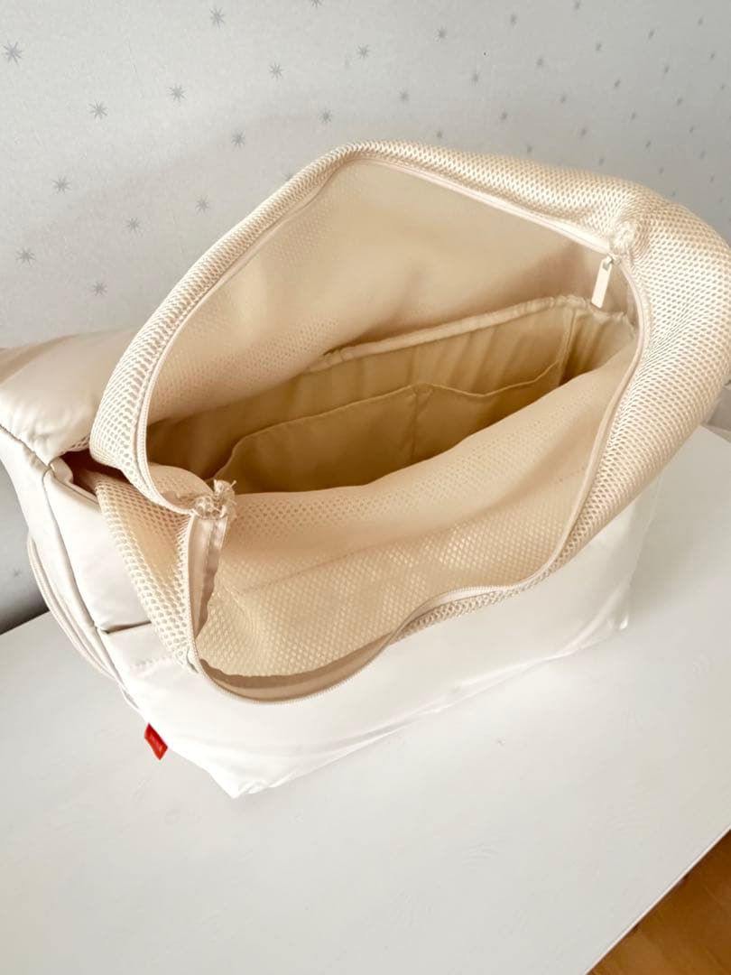 【定価20,000円／ほぼ未使用】MINIMEスリングキャリー M アイボリー
