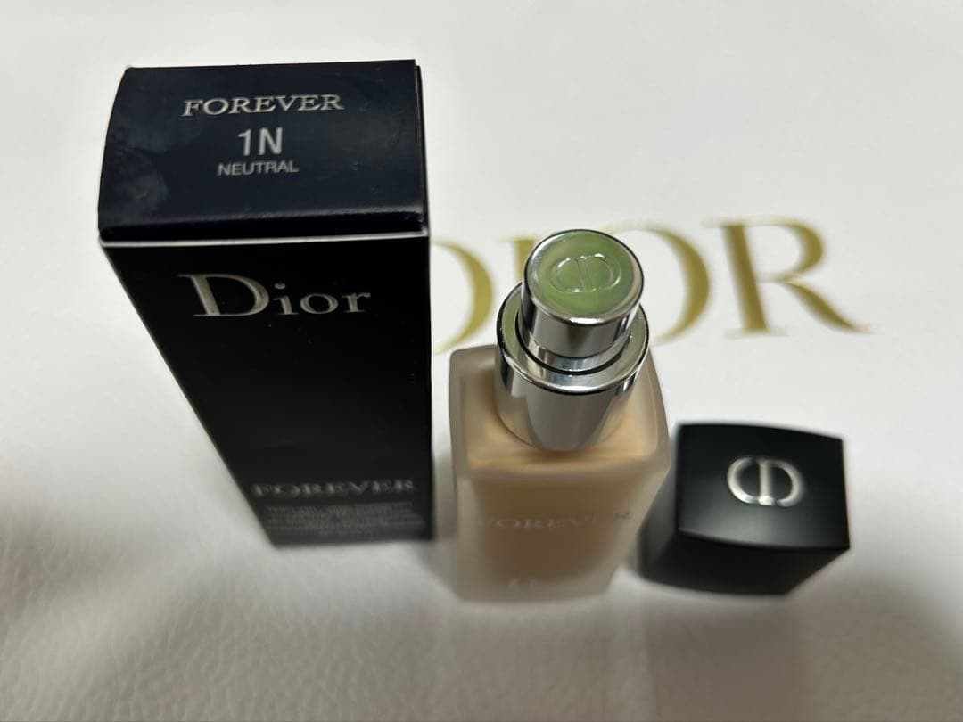 【未使用品】DIOR ディオールスキン フォーエヴァー フルイド マット #1N