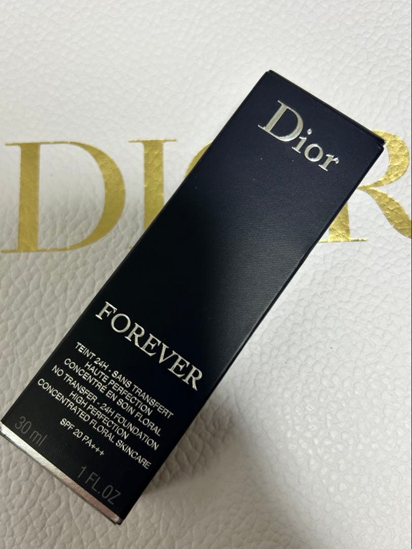 【未使用品】DIOR ディオールスキン フォーエヴァー フルイド マット #1N