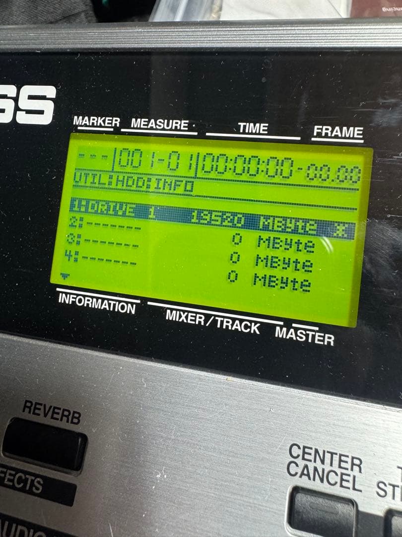 BOSS BR-1180 マルチトラックレコーダー