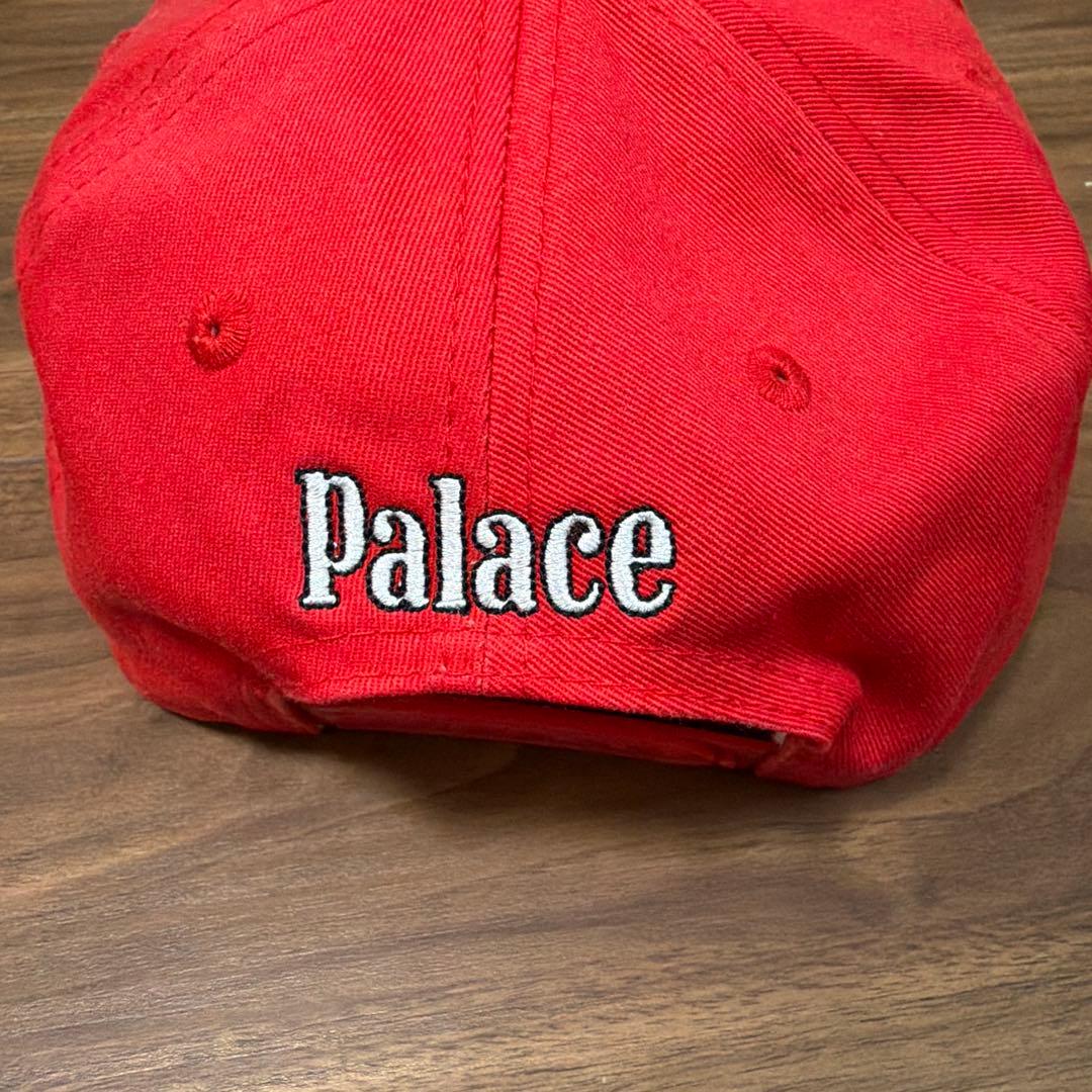 Palace レッド スナップバックキャップ