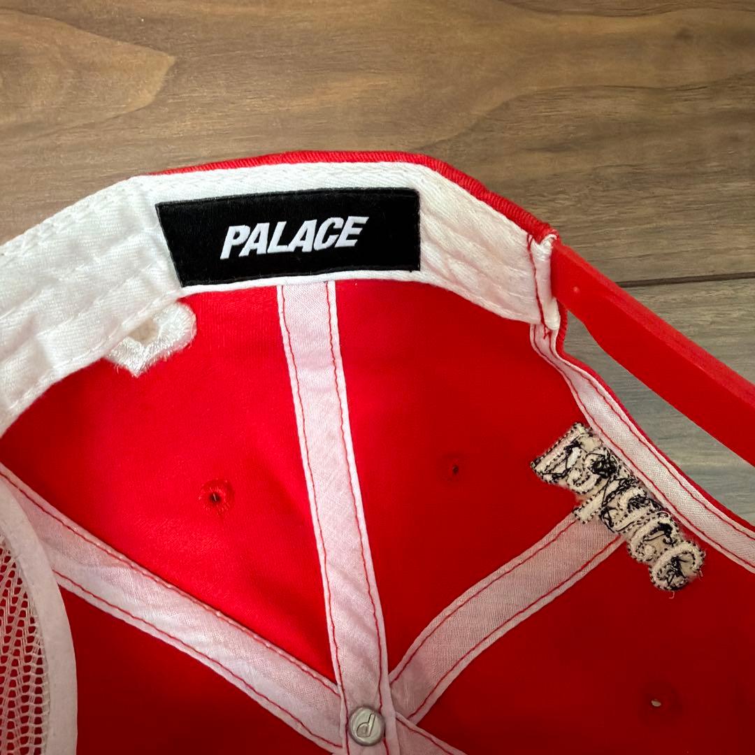 Palace レッド スナップバックキャップ