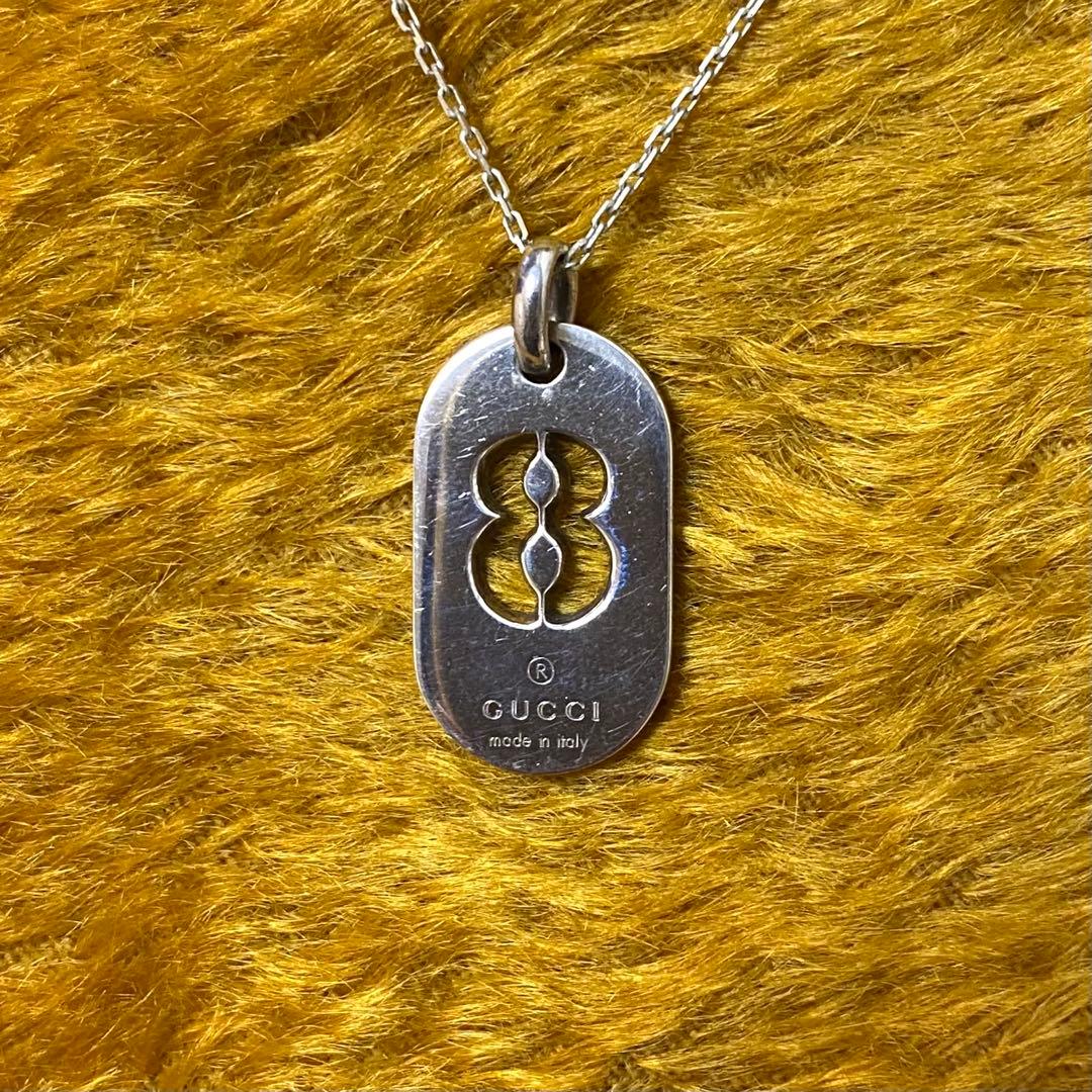 GUCCI グッチ ペンダント ネックレス イタリア ラッキー8 刻印 男女兼用