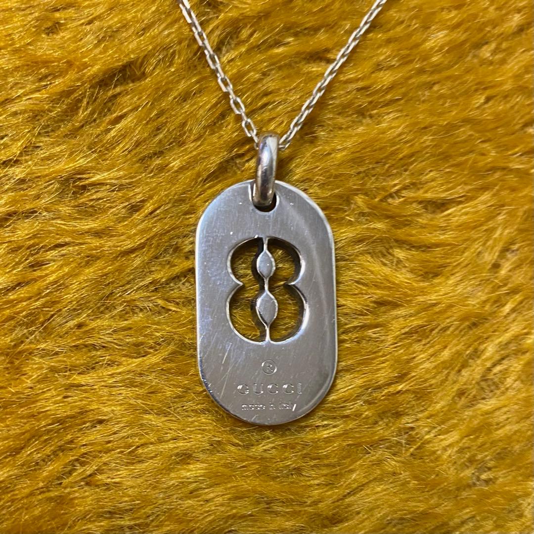 GUCCI グッチ ペンダント ネックレス イタリア ラッキー8 刻印 男女兼用
