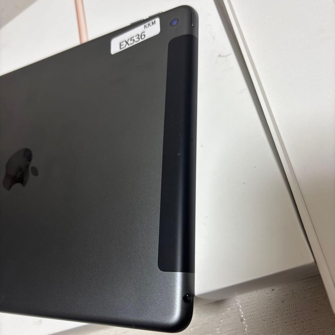 み*様 Apple iPad (第7世代) 32GB バッテリー92%