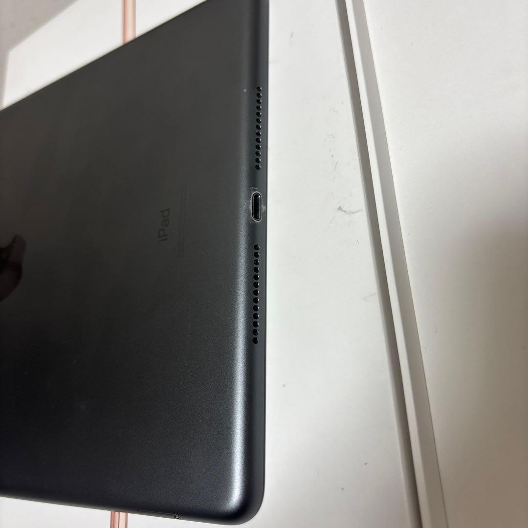 み*様 Apple iPad (第7世代) 32GB バッテリー92%