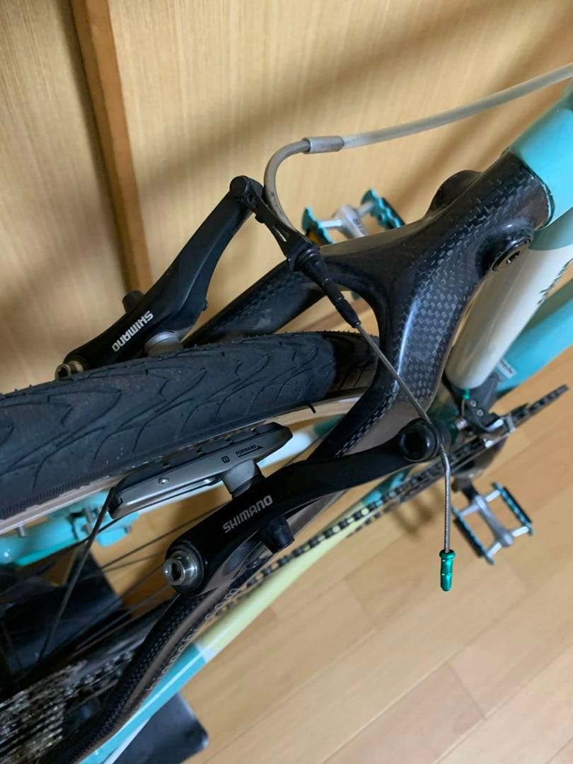 美品　BIANCHI ビアンキ カメレオンテ チェレステカラー シマノ105