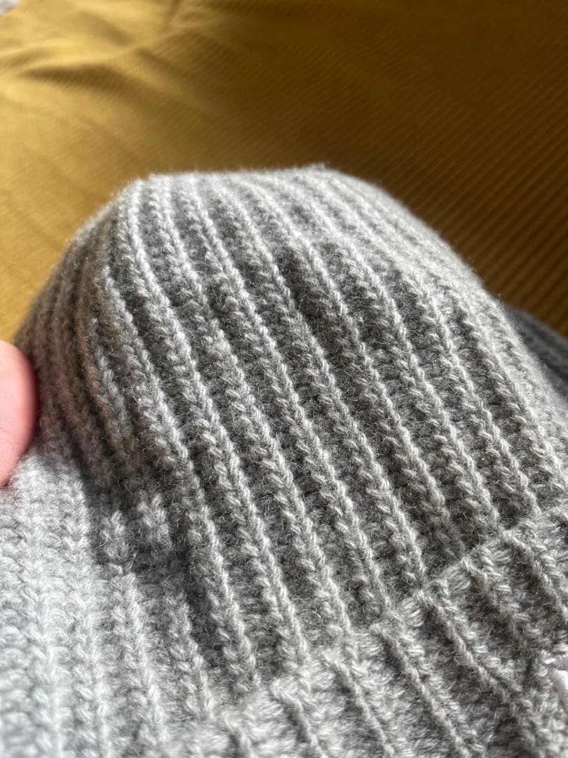 STONE  グレー ニット帽