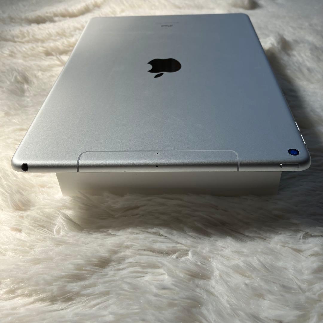 【早い者勝ち】iPad Air3 64GB SIMフリー 【すぐ発送】【付属品】