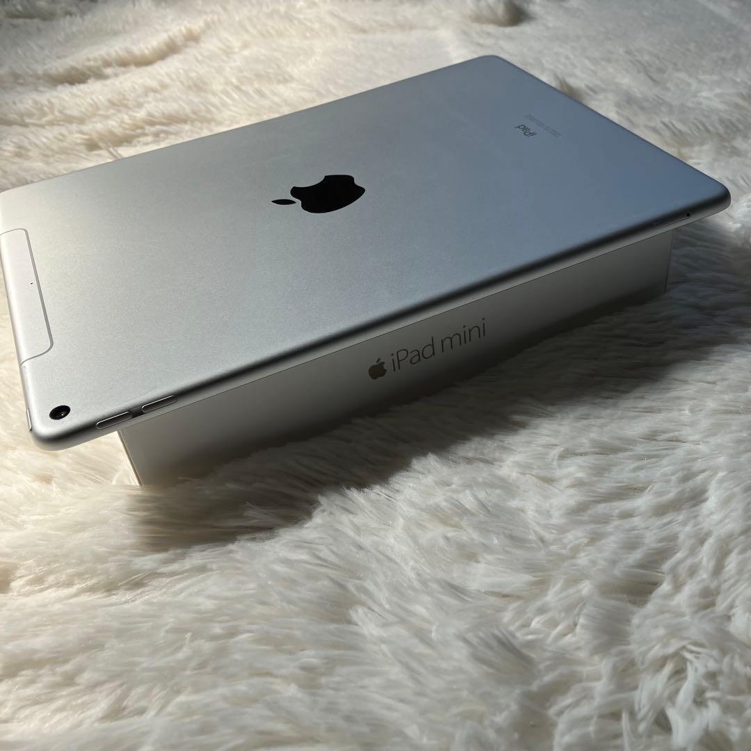 【早い者勝ち】iPad Air3 64GB SIMフリー 【すぐ発送】【付属品】