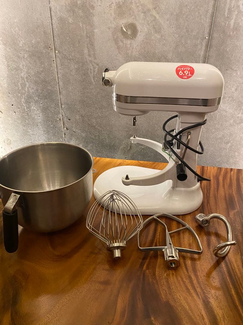【格安・送料込み】KitchenAid スタンドミキサー KSM7WH 6.9L