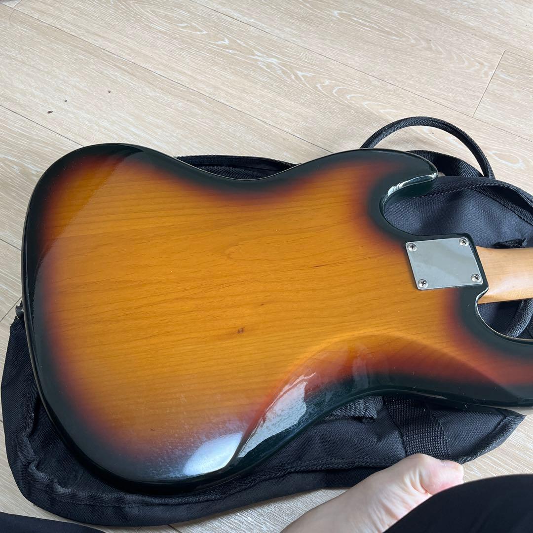 SQUIRE by FenderのJAZZ BASS
