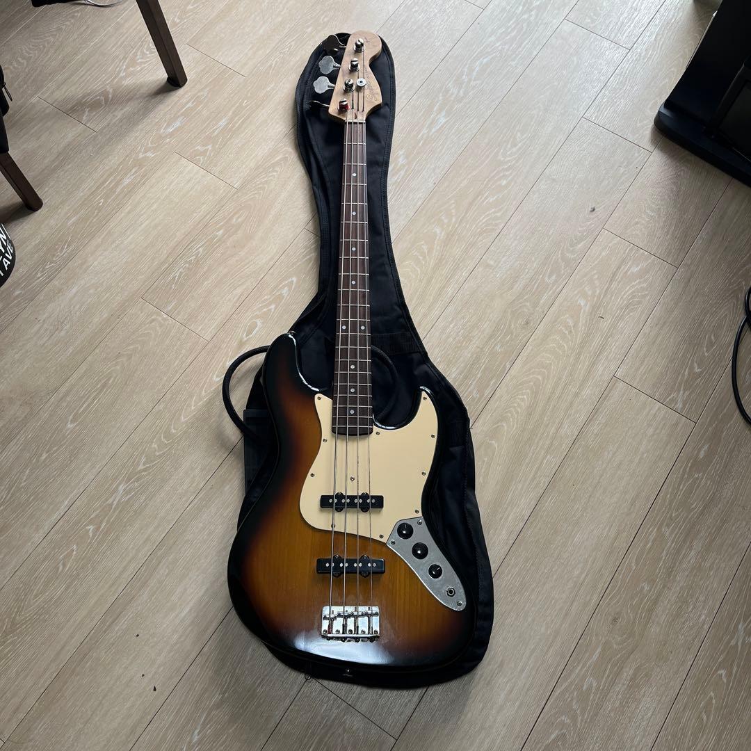 SQUIRE by FenderのJAZZ BASS
