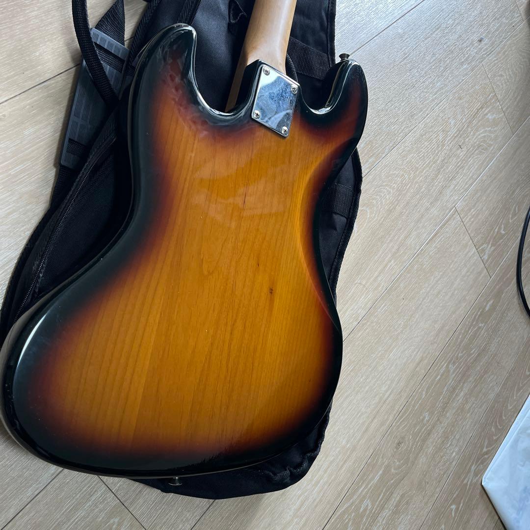 SQUIRE by FenderのJAZZ BASS