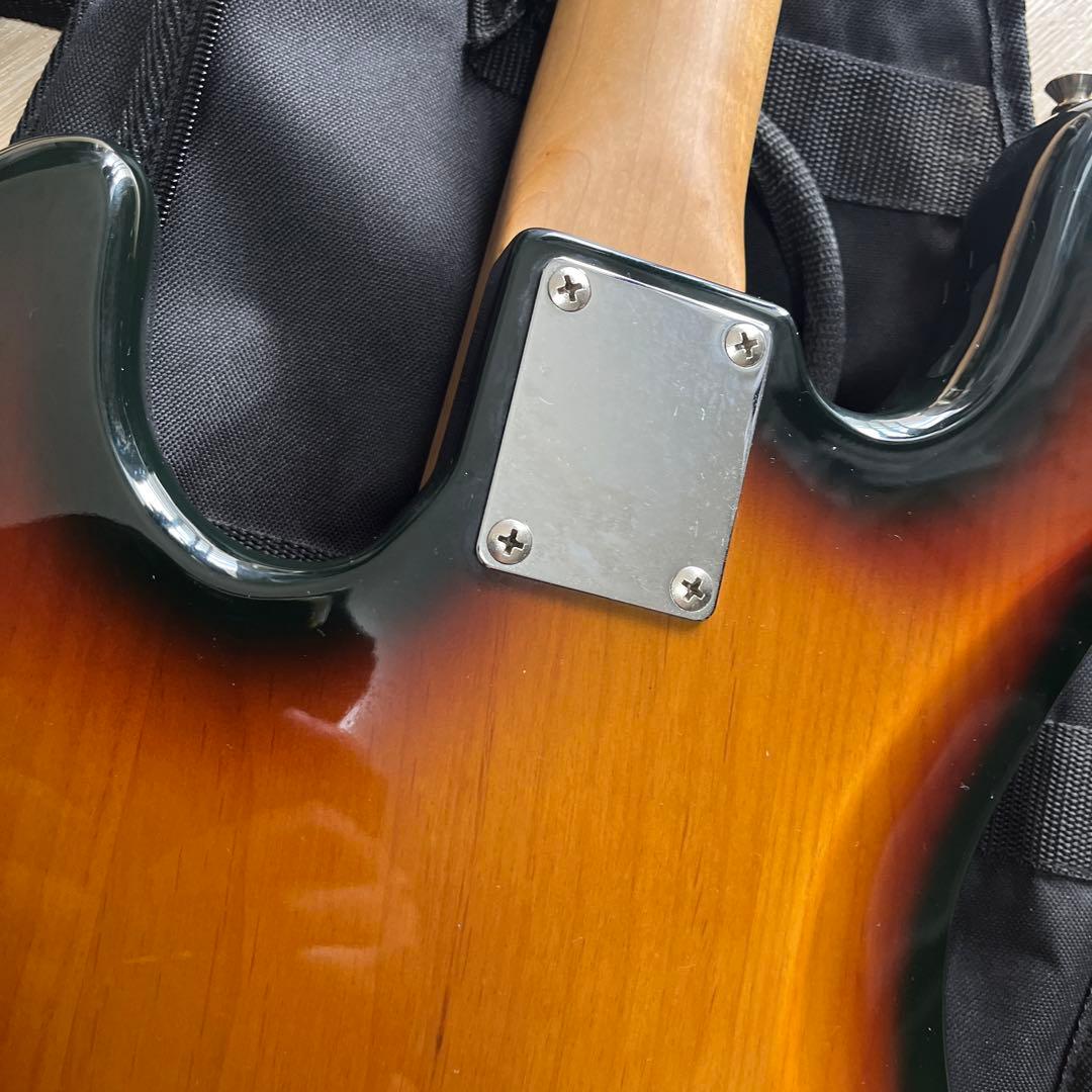 SQUIRE by FenderのJAZZ BASS