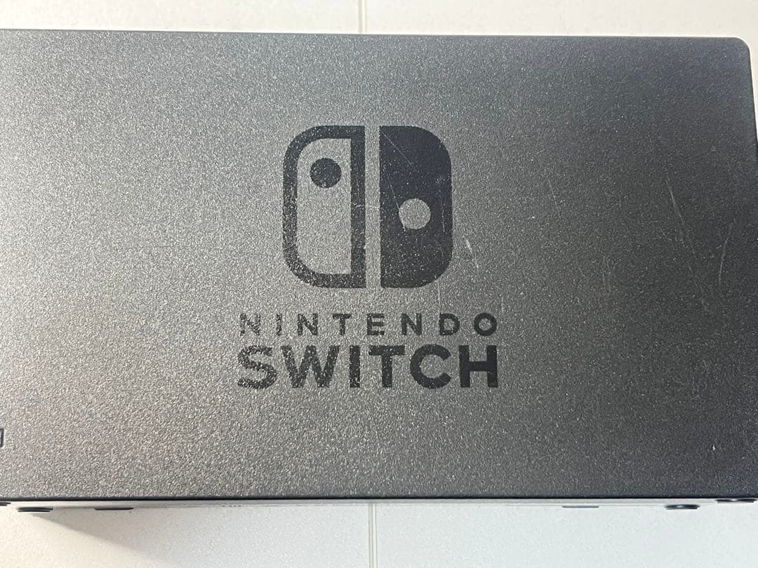 Nintendo Switch ネオンブルー ネオンレッド　本体