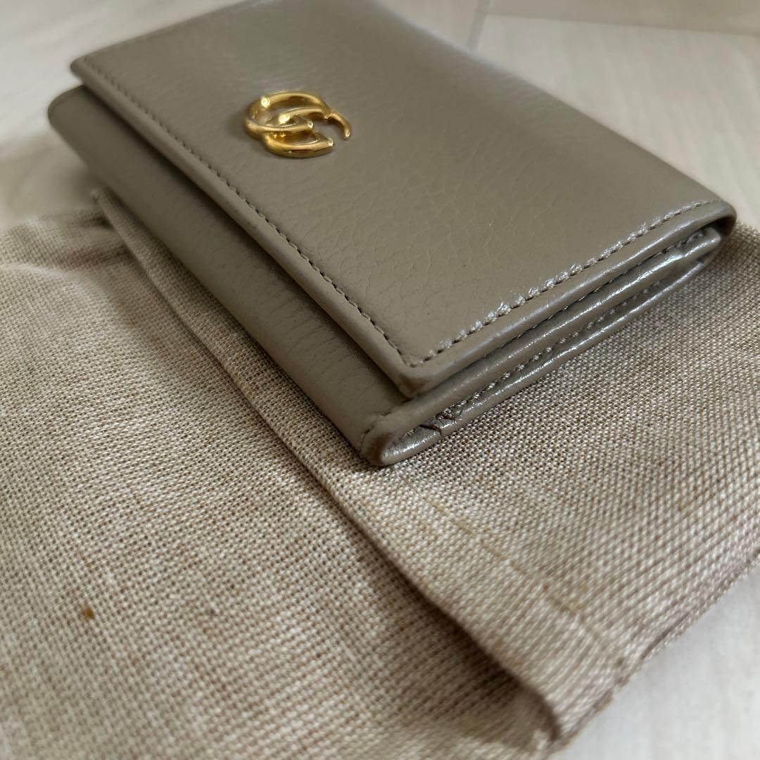GUCCI ベージュ名刺入れGGロゴ 箱付き