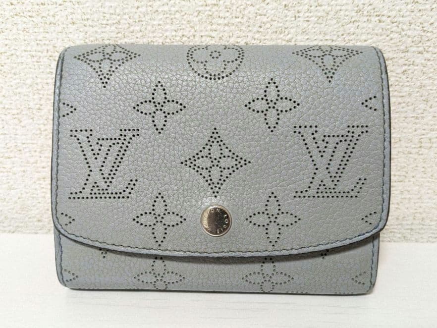 LOUIS VUITTON ポルトフォイユ・イリスコンパクト