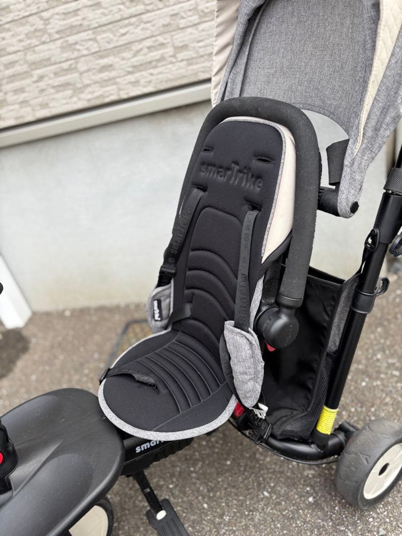 smarTrike スマートトライク 三輪車 ベビーカー仕様 折りたたみ可