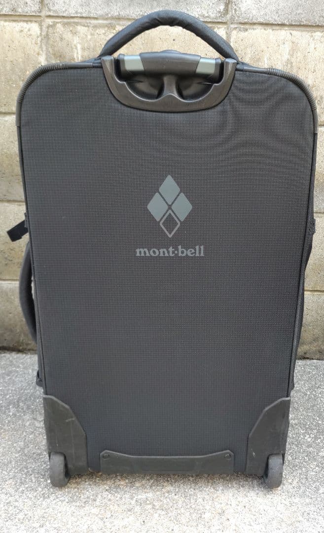 モンベルウィリーバッグ　レインカバー付き　60L