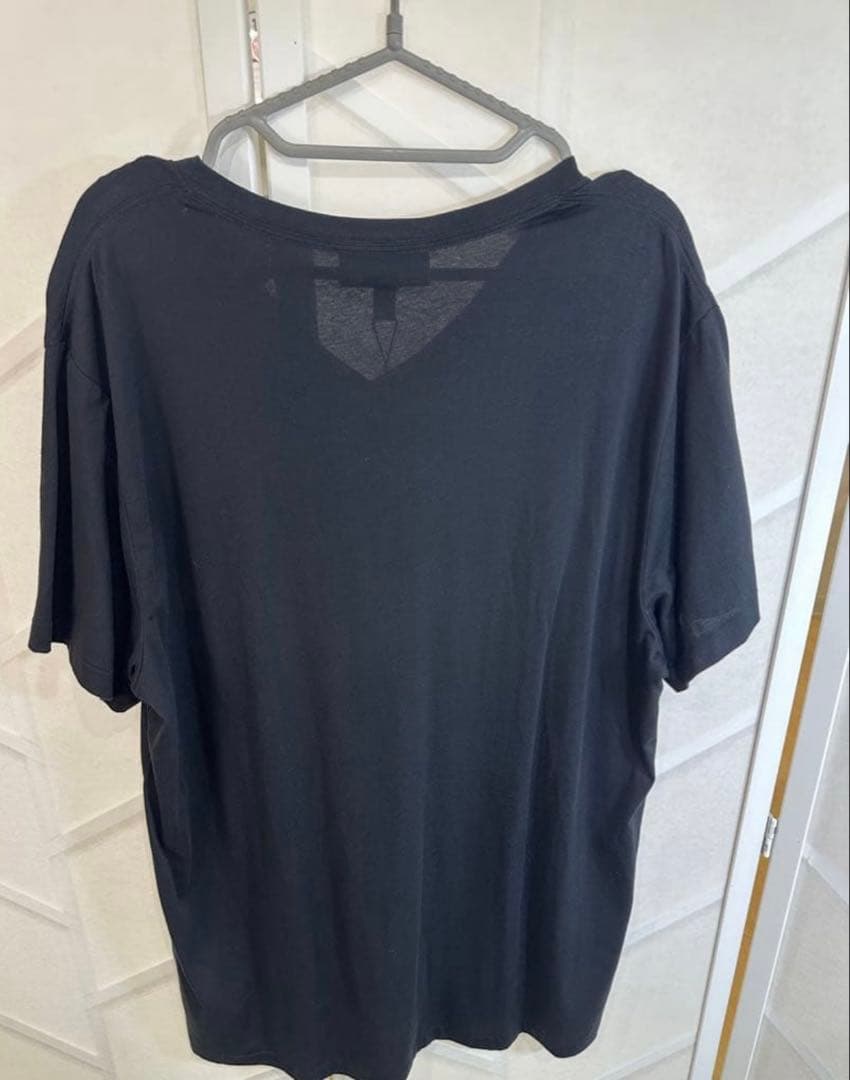BURBERRY 【試着のみ！！】ブラック Vネック Tシャツ