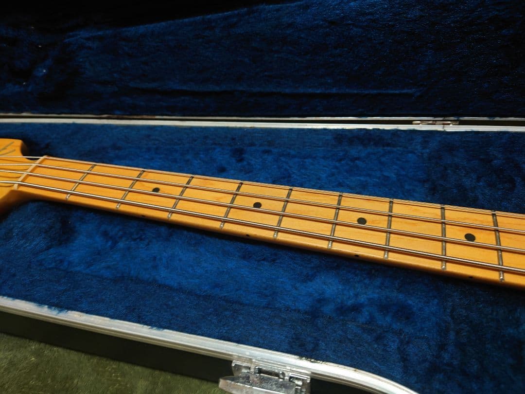 ベース Fender American DELUXE Precision