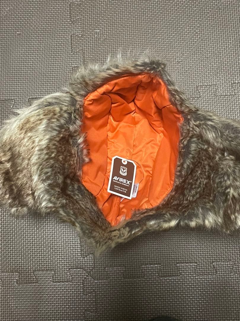 新品　タグ付き　AVIREX オリーブグリーン フライトキャップ