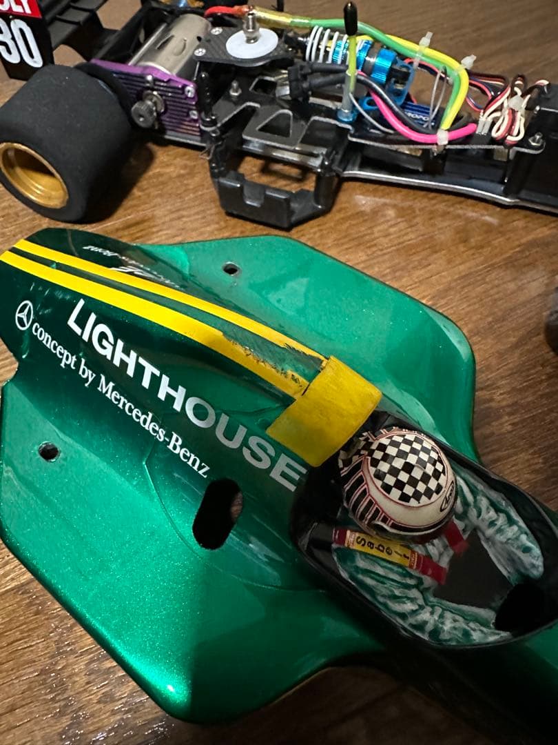 タミヤ　F103 アルミシャーシ　メカ無し　中古　ヴィンテージ