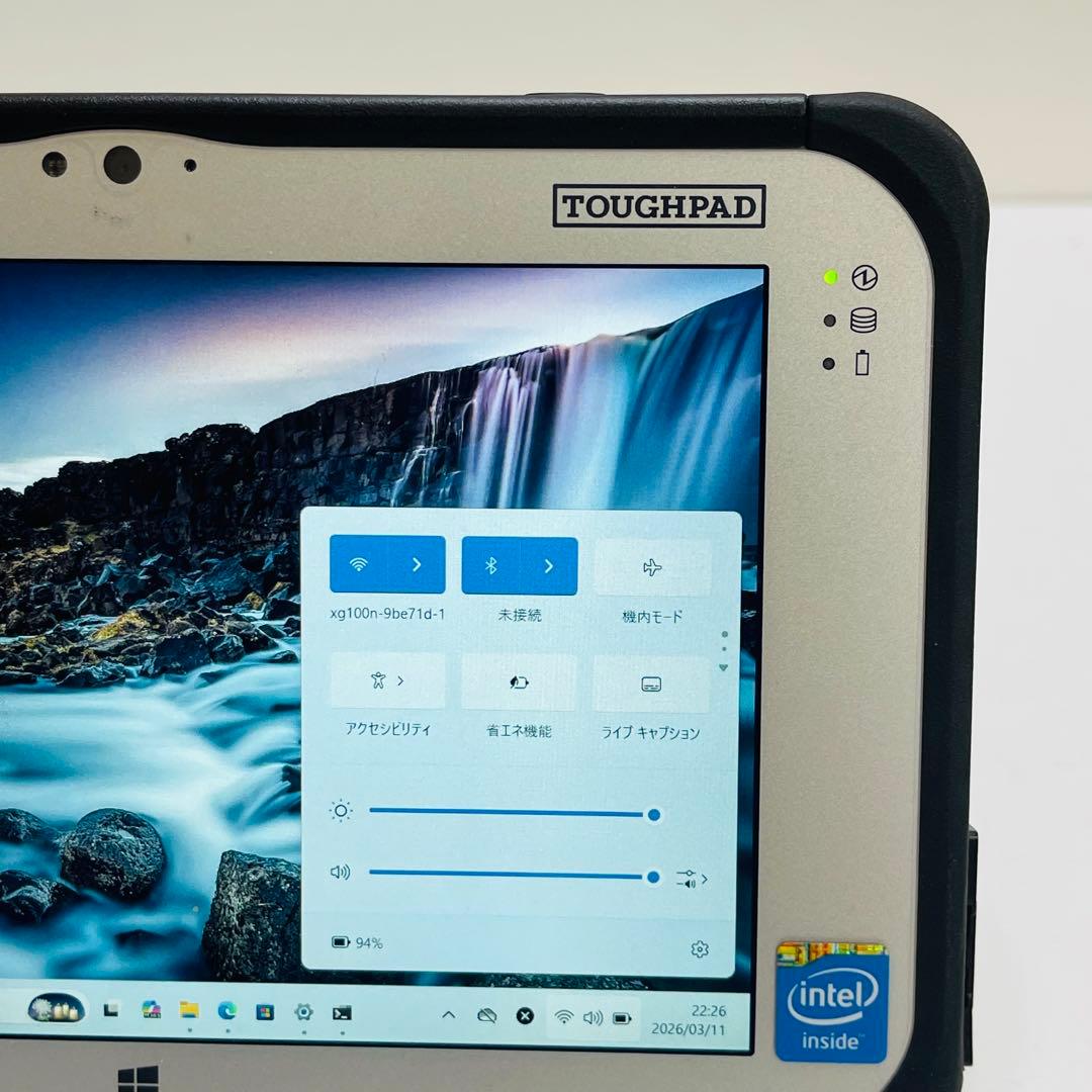 パナソニック Touchpad FZ-M1 Celeron 2GB SSD64G