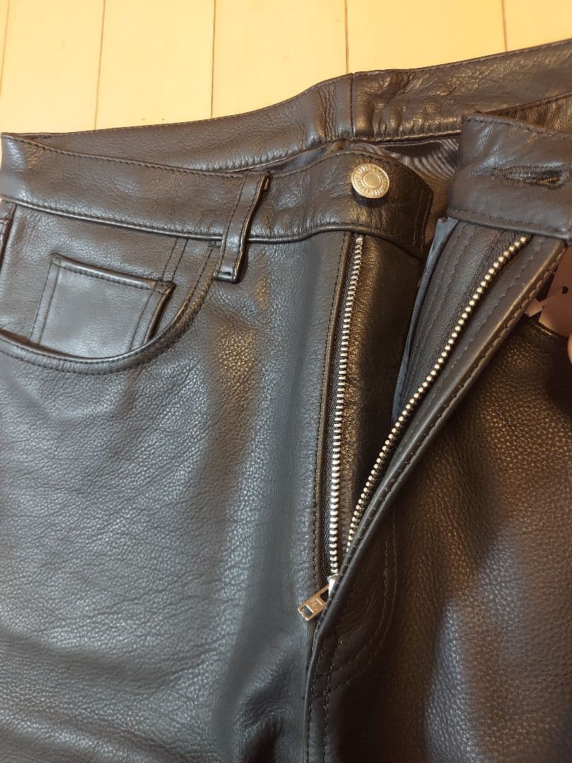 新品 BEAUTY&YOUTH レザーパンツ 牛革 UNITED ARROWS