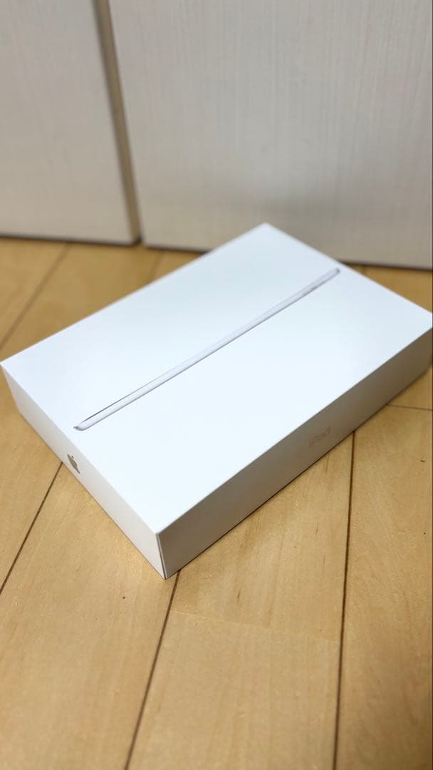 【値下げ中！】iPad第9世代 Wi-Fi+Cellular 64GB シルバー