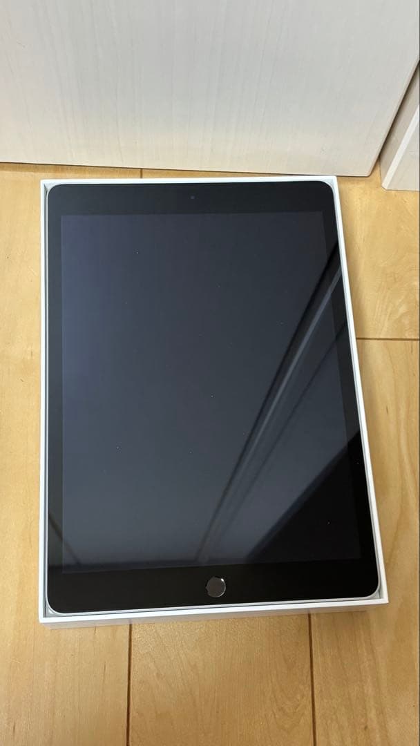 【値下げ中！】iPad第9世代 Wi-Fi+Cellular 64GB シルバー