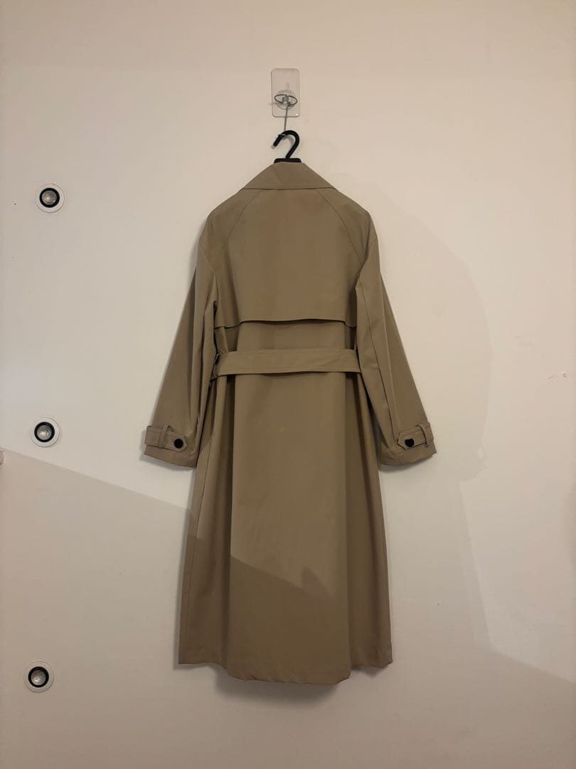 ZARA 撥水加工　ベージュ トレンチコート ダブルブレスト