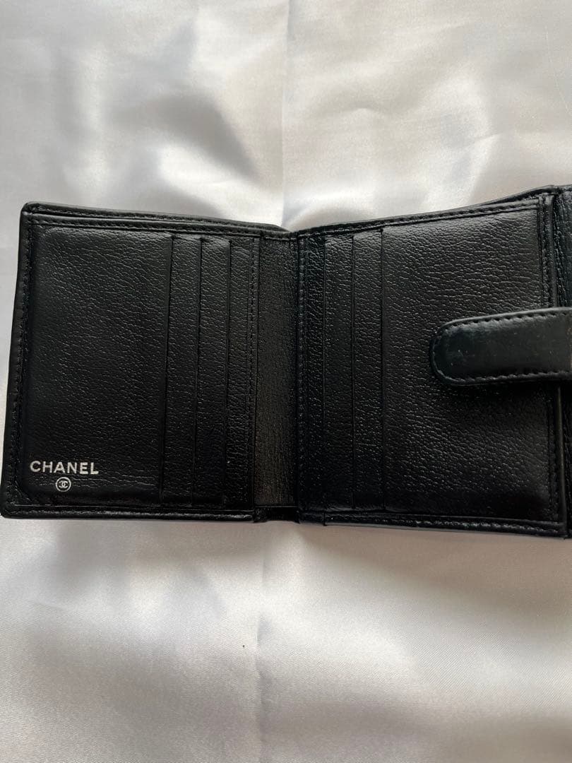 CHANEL シャネル 3つ折り財布 カメリアフラワーCCロゴ