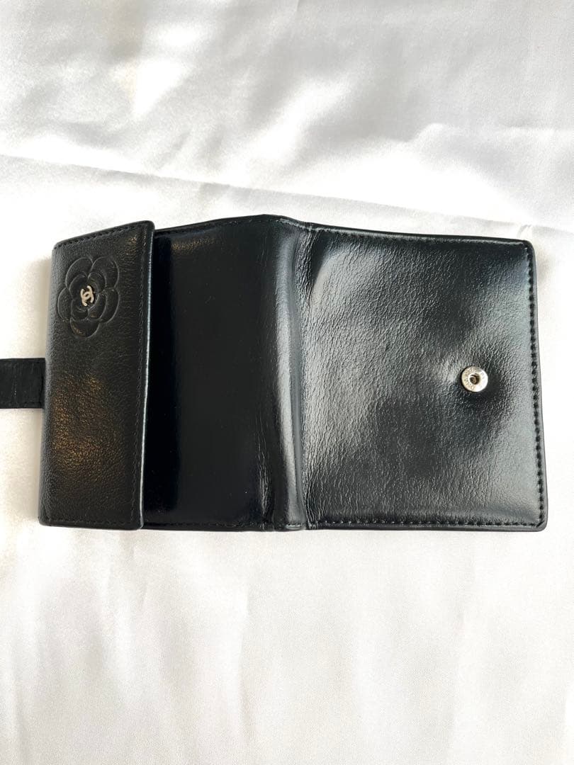 CHANEL シャネル 3つ折り財布 カメリアフラワーCCロゴ
