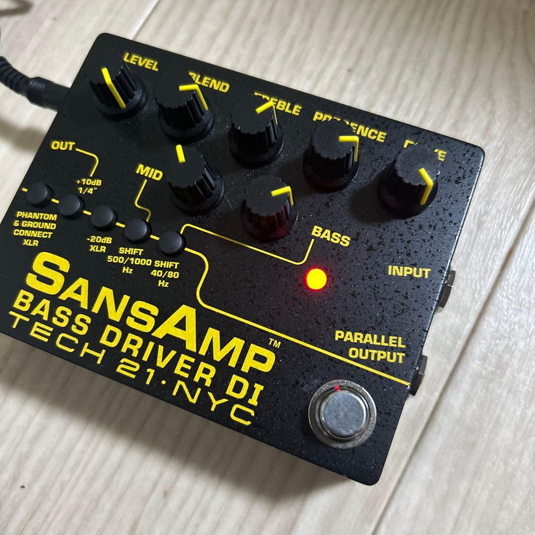 TECH21 SansAmp Bass D DI V2 箱付