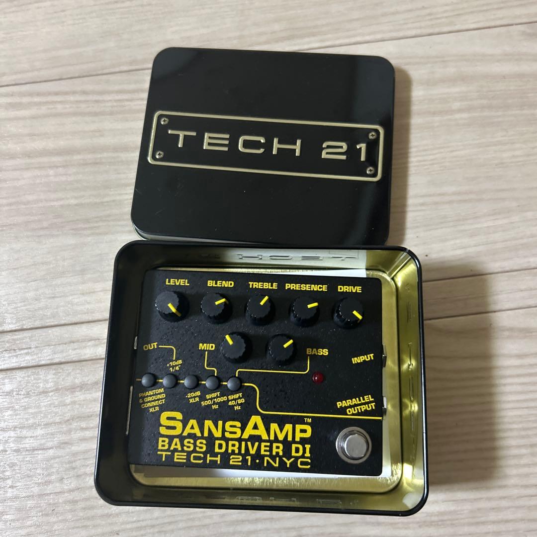 TECH21 SansAmp Bass D DI V2 箱付