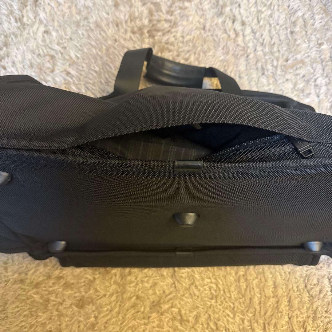 TUMI ブラック ボストンバッグ 22150DH セイント