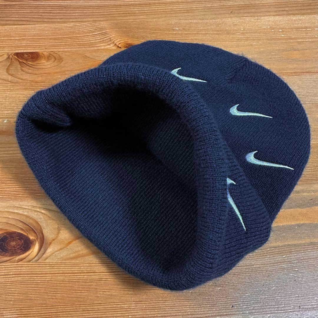 ☆美品☆ NIKE ALL OVER SWOOSH STITCHED ビーニー