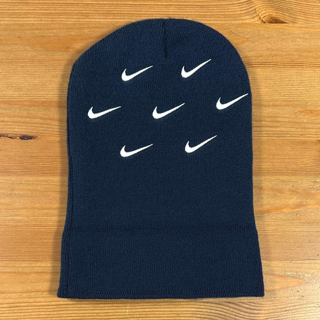 ☆美品☆ NIKE ALL OVER SWOOSH STITCHED ビーニー