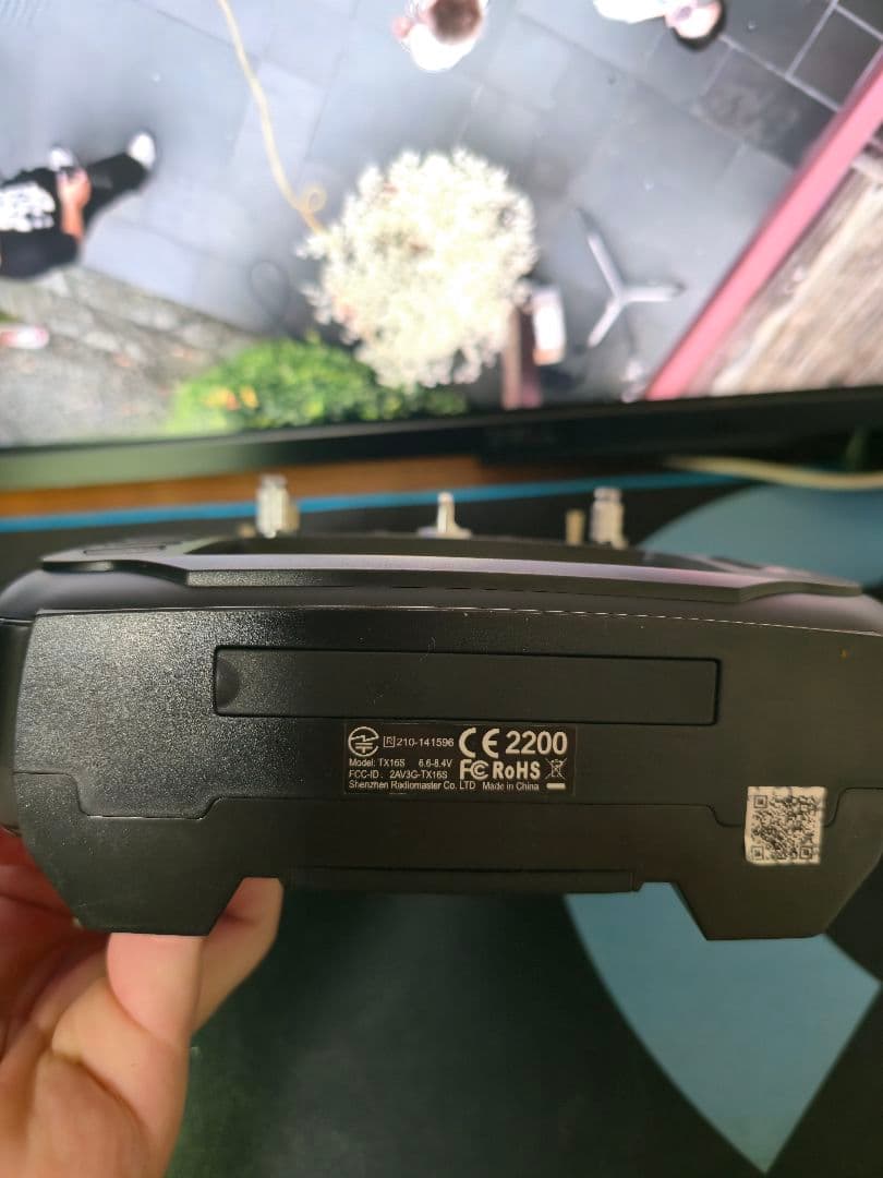 Radio Master TX16S 4-in-1 送信機
